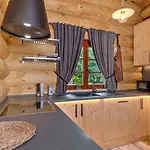 Willa Log House The River Pearl