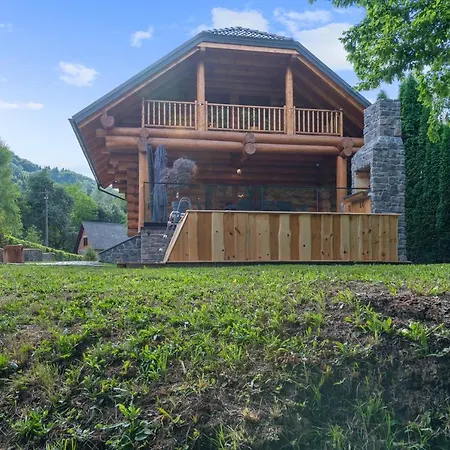 Vila Log House The River Pearl