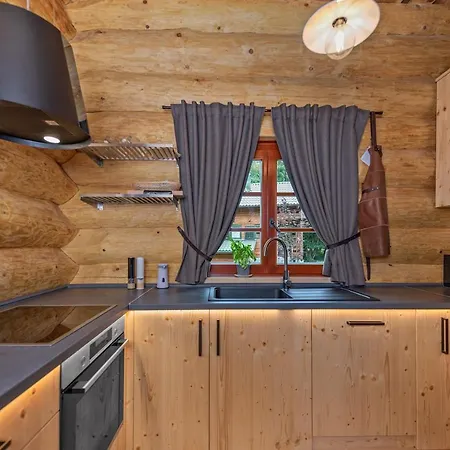 וילה Log House The River Pearl