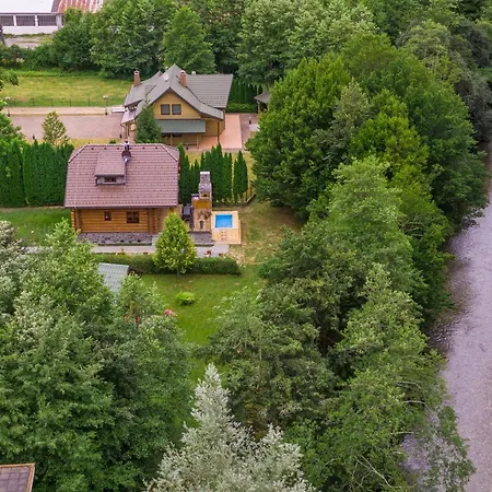 Log House The River Pearl וילה Brod na Kupi