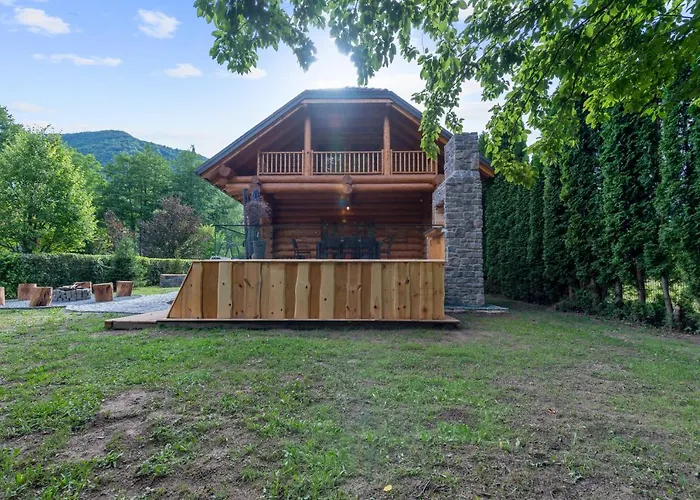 Log House The River Pearl Vilă
