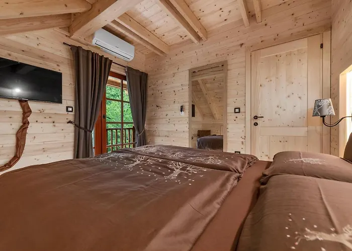 Vilă Log House The River Pearl Brod na Kupi
