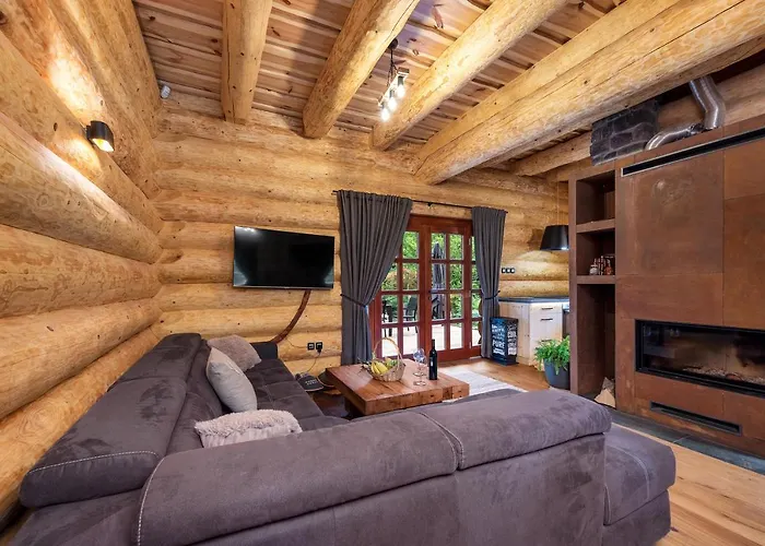 Log House The River Pearl Brod na Kupi