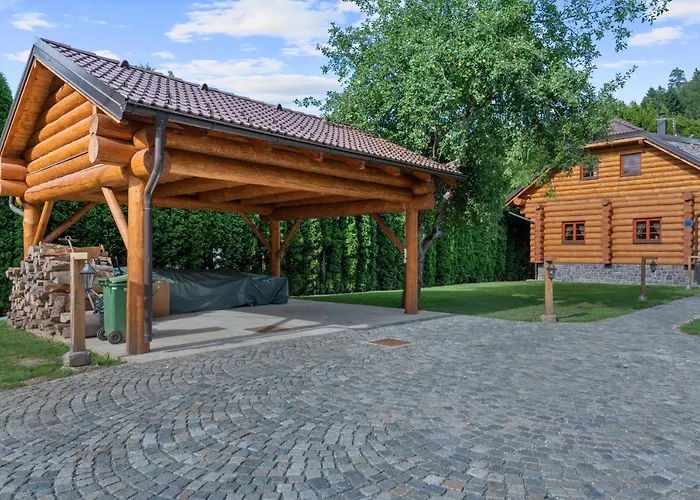 Log House The River Pearl *