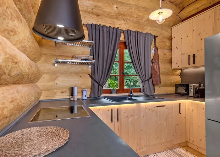 Vilă Log House The River Pearl